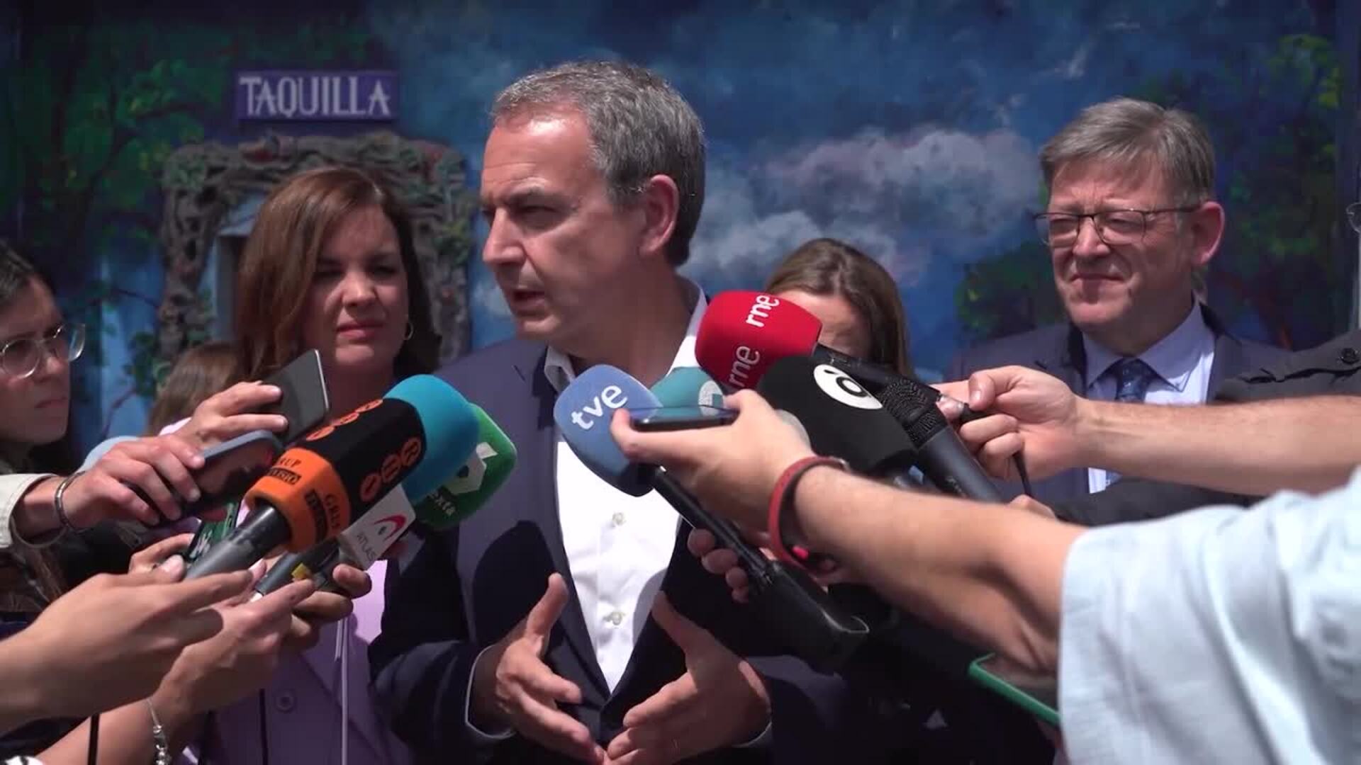 Zapatero responde a Aznar sobre los presos de ETA: "Es una nueva gran mentira"