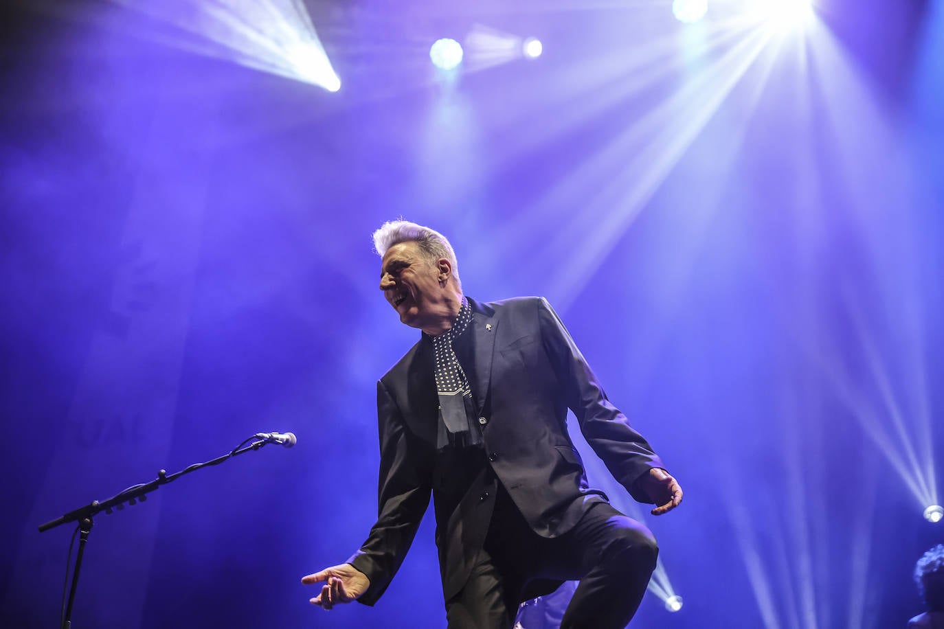 La actuación de Loquillo, en imágenes