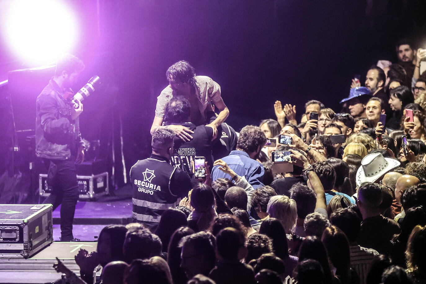 Imágenes de la cuarta noche de conciertos