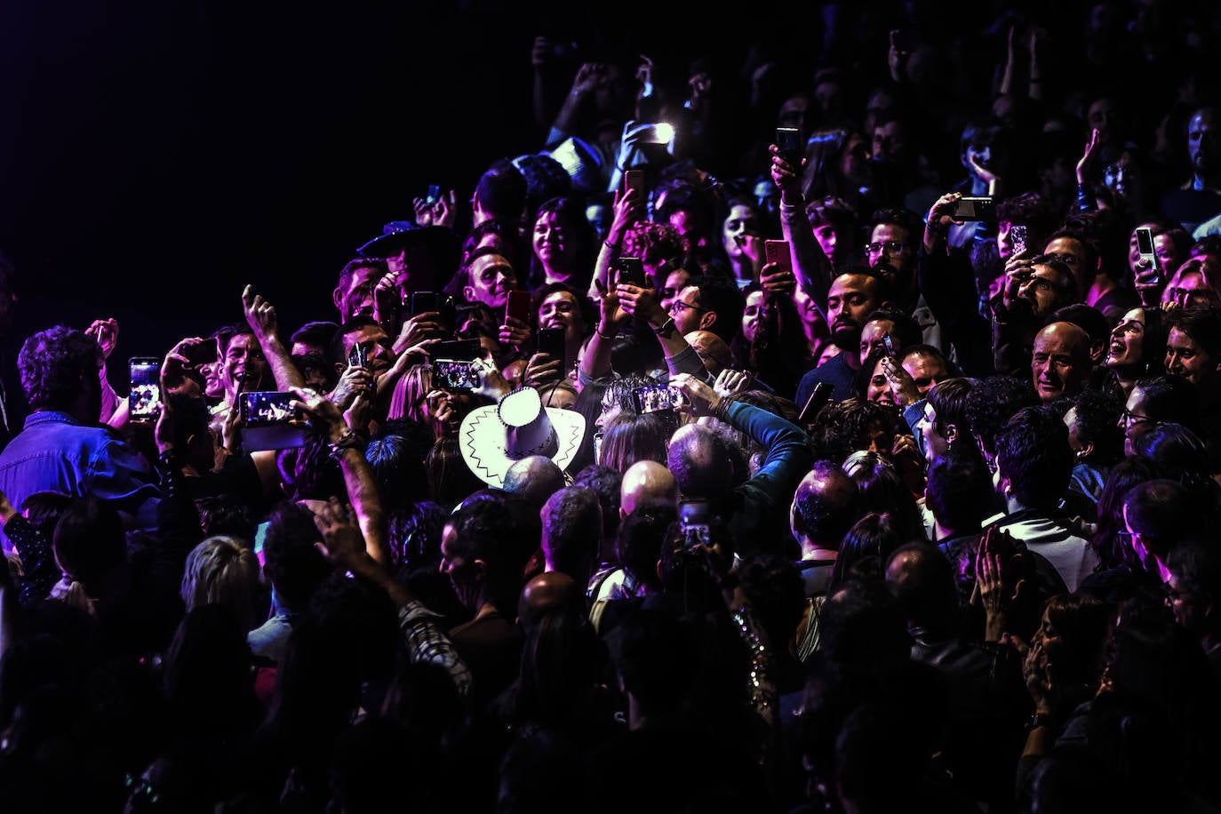 Imágenes de la cuarta noche de conciertos