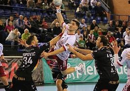 Álvaro Preciado, en un partido de esta temporada.