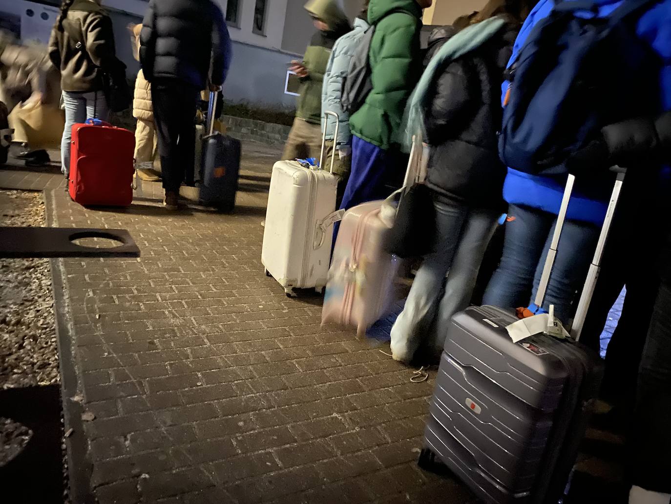 Los alumnos de Maristas de viaje de estudios en Berlín recuperan su equipaje después de cuatro días