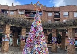 Los adornos realizados a ganchillo que han desaparecido en Lardero.