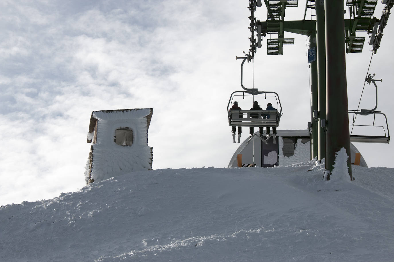 Valdezcaray se llena de esquiadores