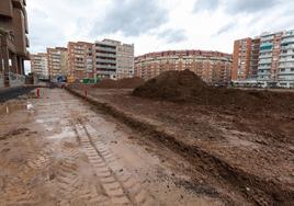 La parcela junto al edificio Patricia.