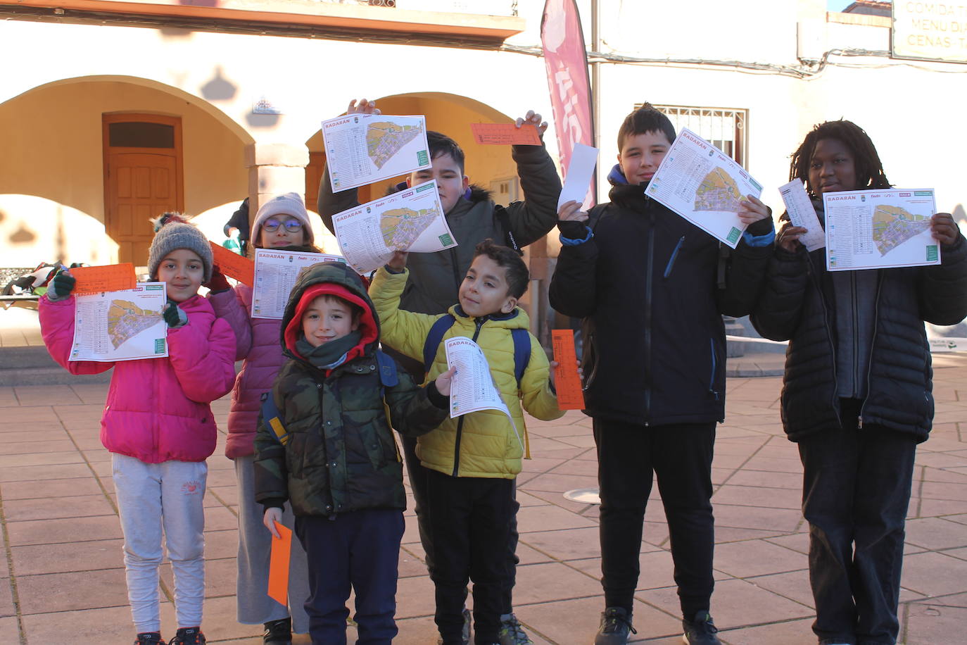 Carrera infantil de orientación en Badarán