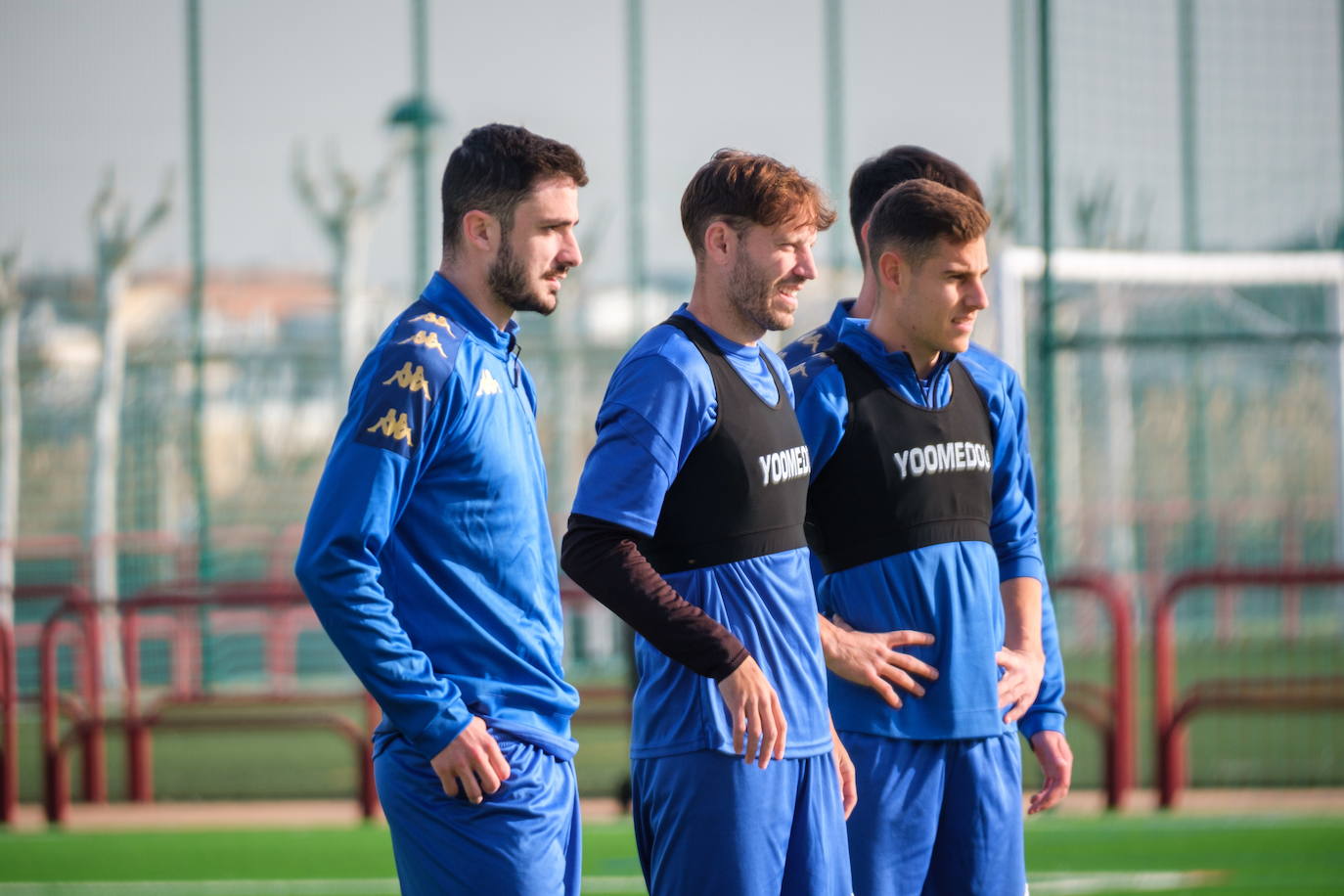 Varios jugadores de la Sociedad, en un entrenamiento en Pradoviejo