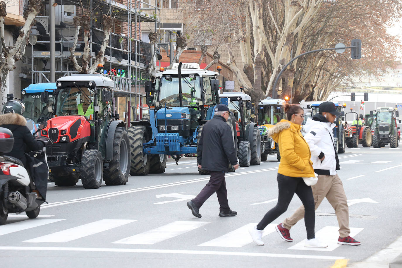 Las imágenes del segundo día de tractorada en Logroño