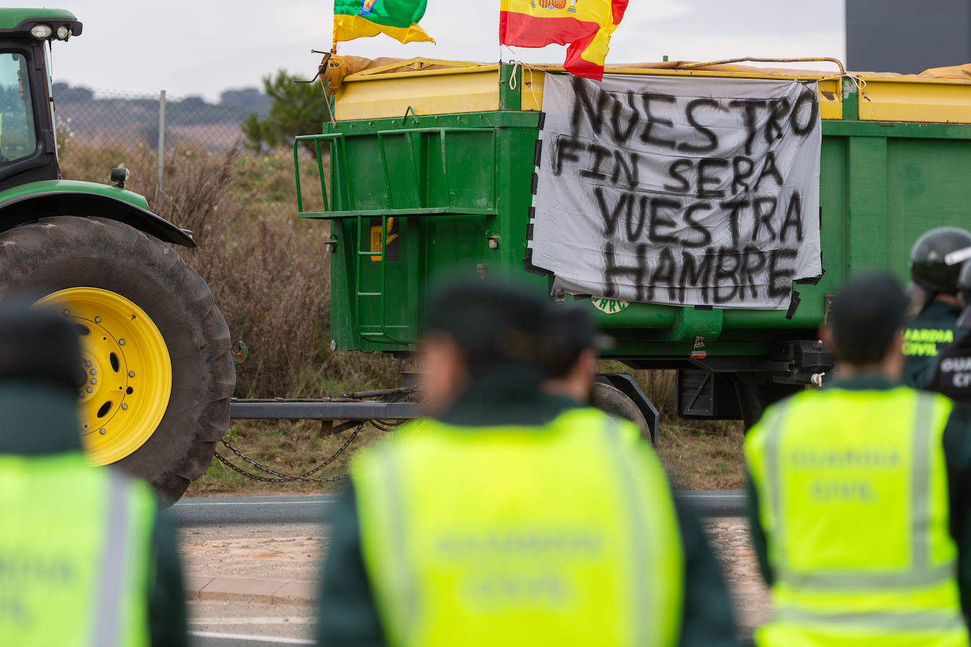 La protesta de Lentiscares, en imágenes