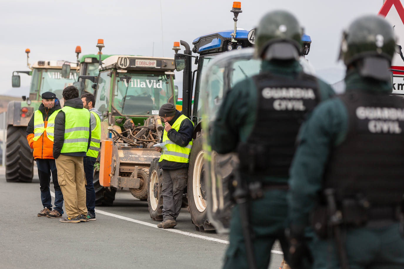 La protesta de Lentiscares, en imágenes