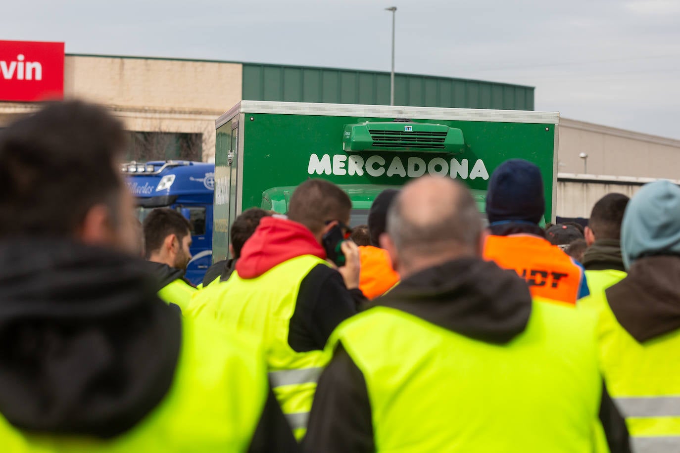 La protesta de Lentiscares, en imágenes