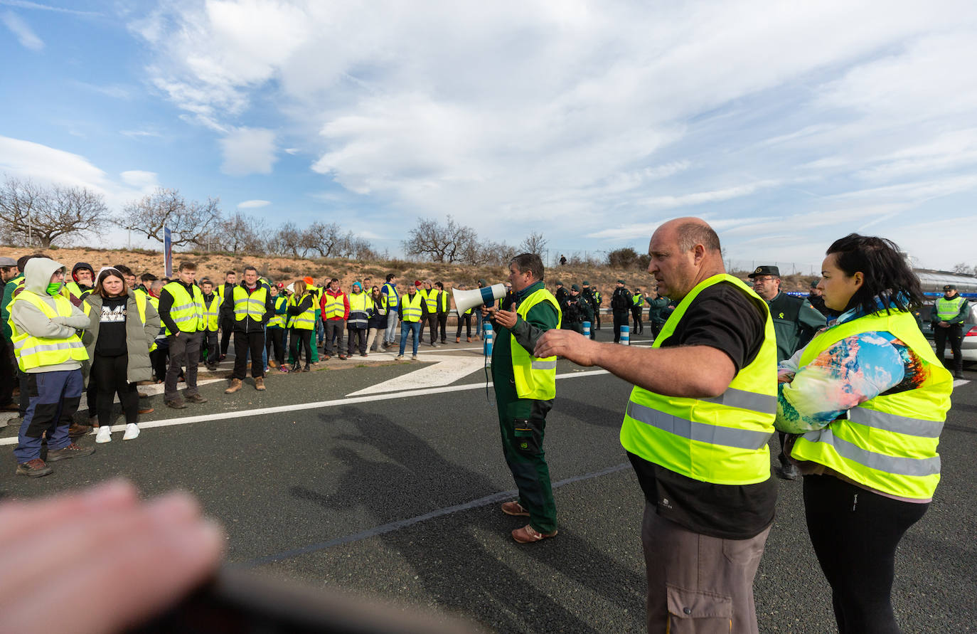 La protesta de Lentiscares, en imágenes