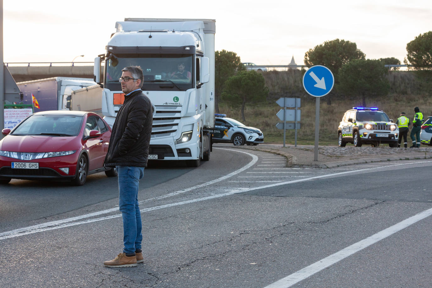 La protesta de Lentiscares, en imágenes