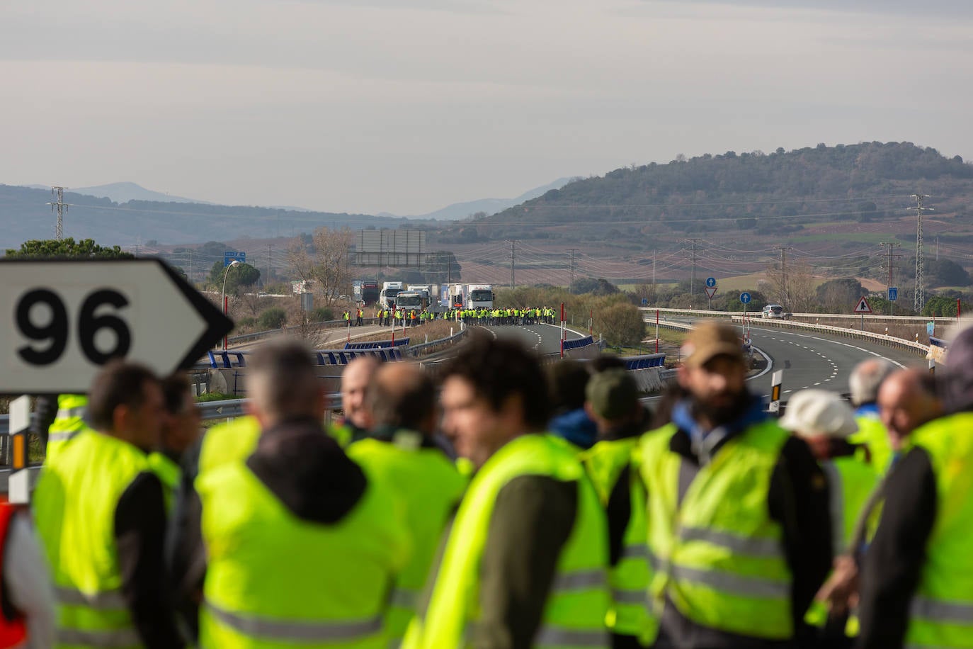 La protesta de Lentiscares, en imágenes