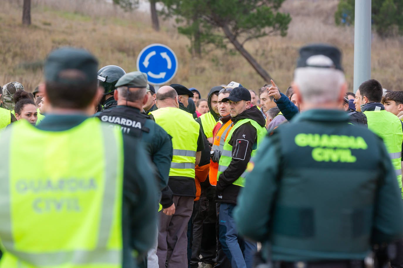 La protesta de Lentiscares, en imágenes