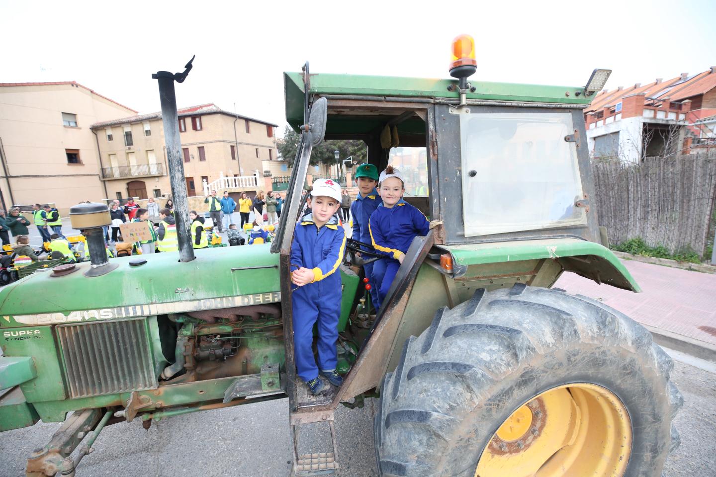 Al colegio, en tractor