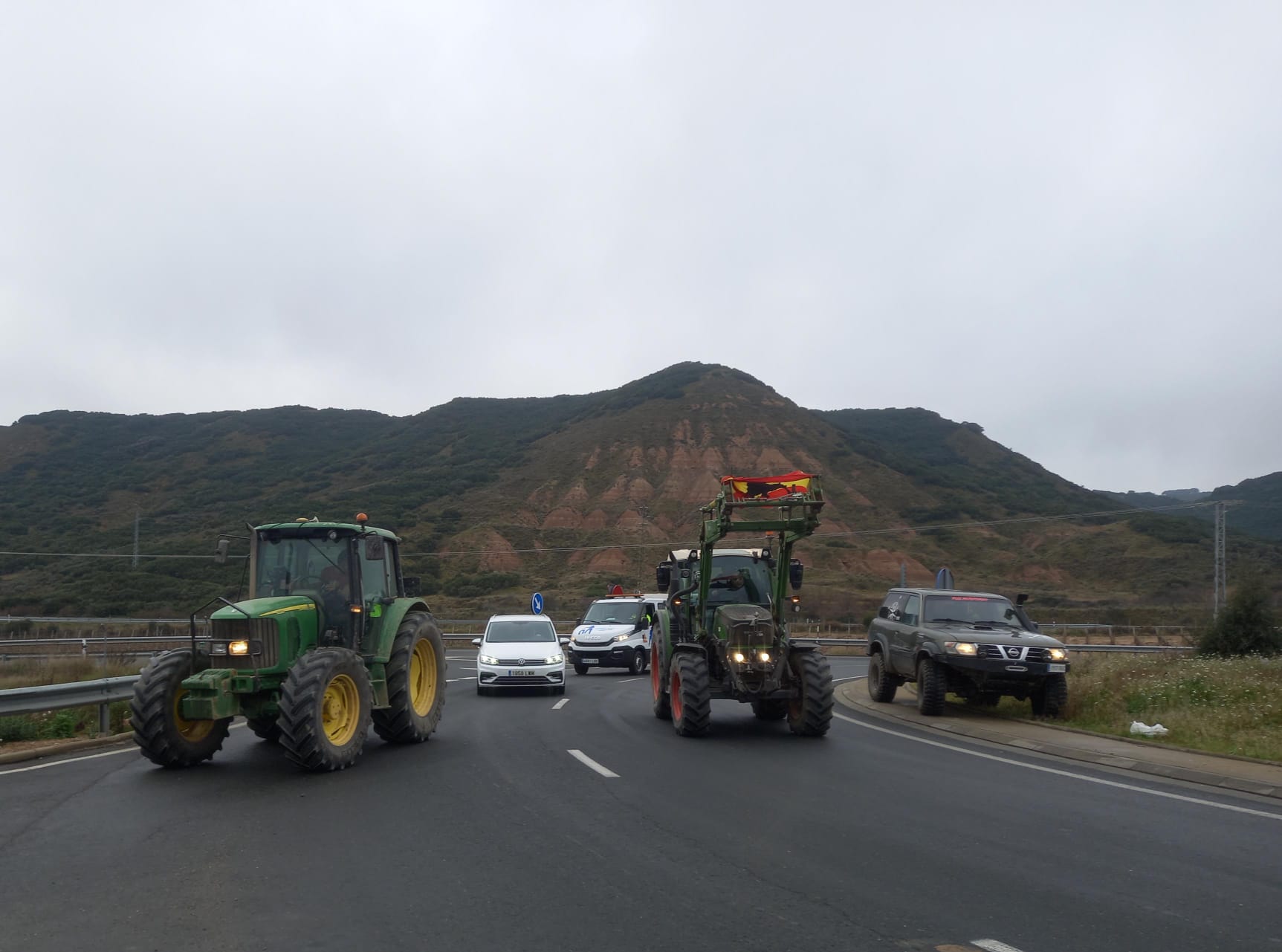 Las imágenes de la protesta agraria en La Rioja este viernes