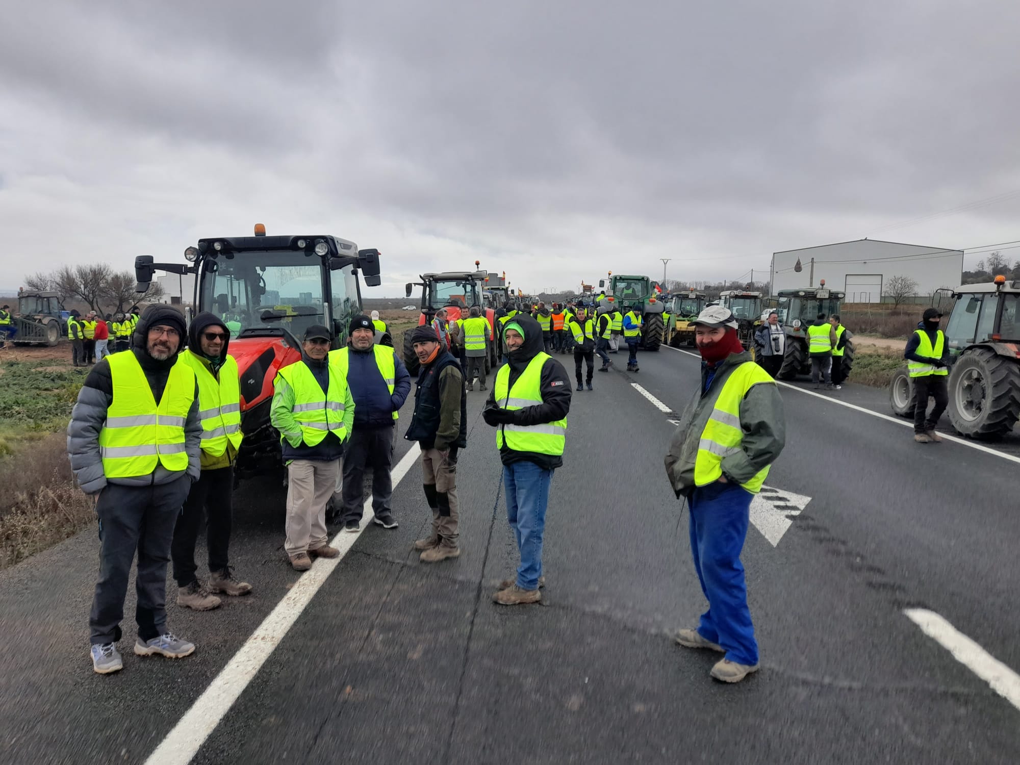 Las imágenes de la protesta agraria en La Rioja este viernes