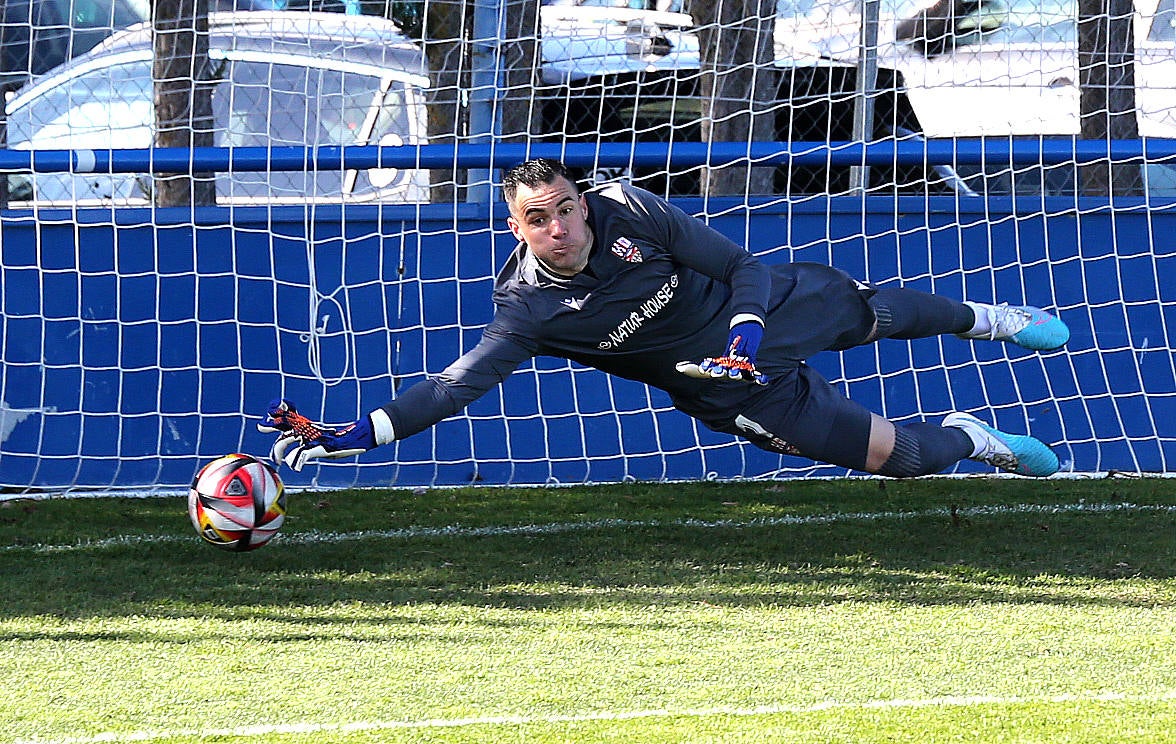 Las imágenes del partido de la UDL en Vitoria