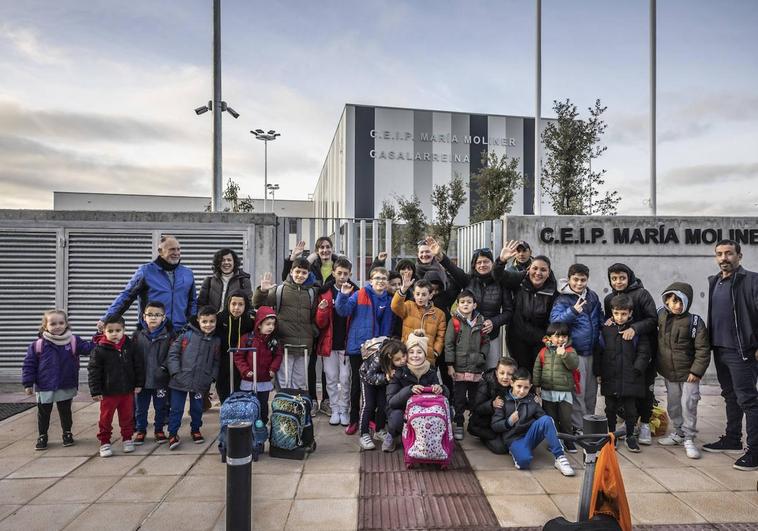 Emoción y muchos nervios en el estreno del nuevo 'cole' de Casalarreina