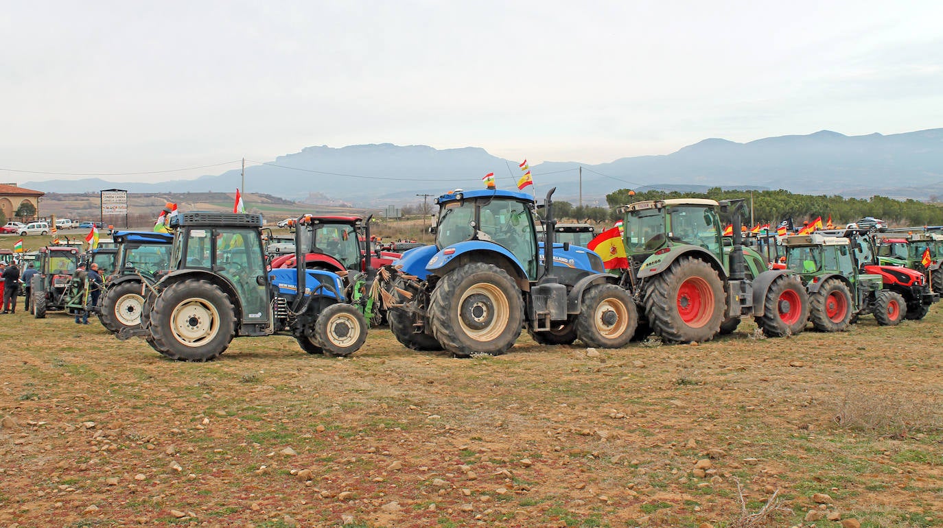 La tractorada de San Asensio, en imágenes