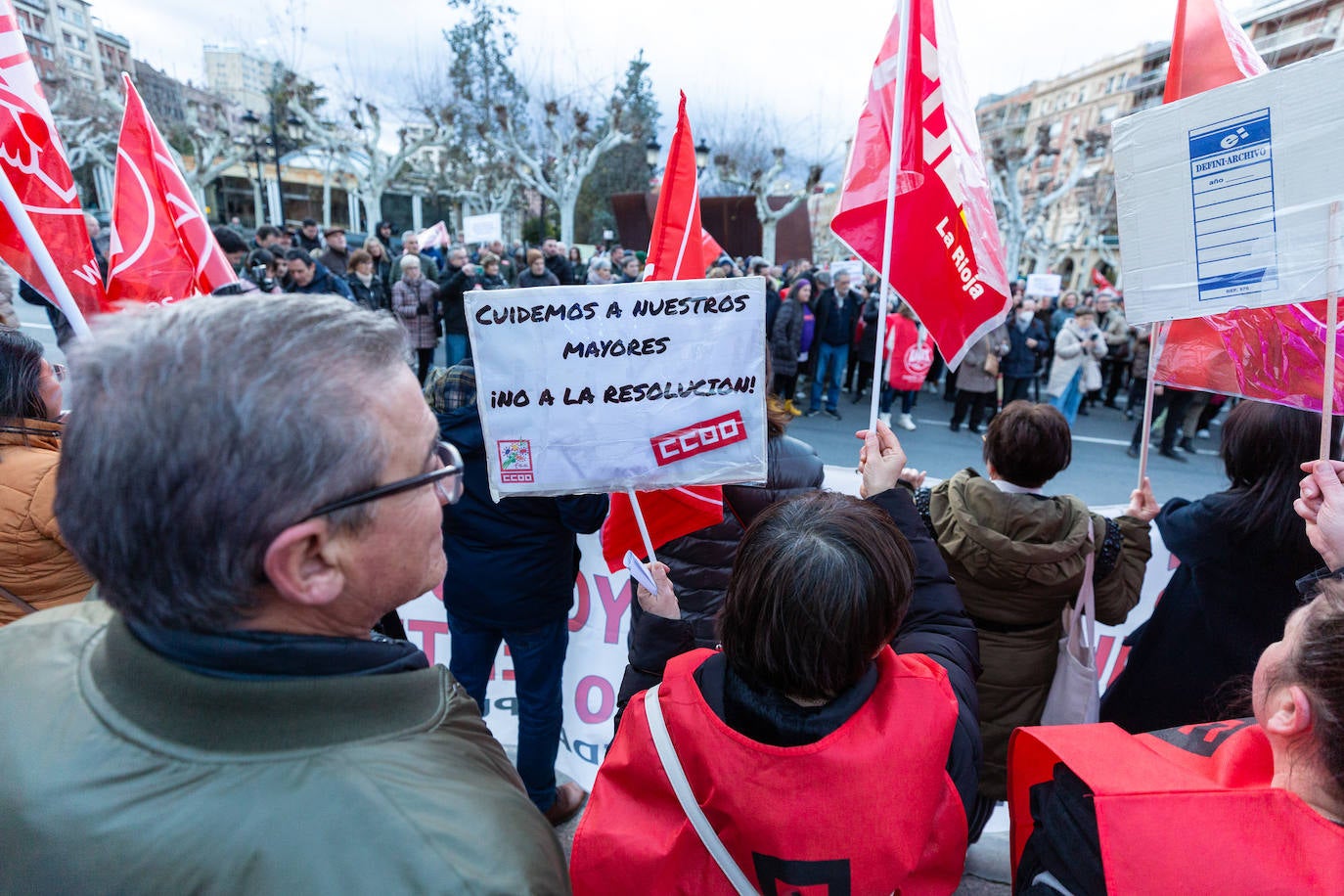 La manifestación contra la amnistía a las residencias, en imágenes