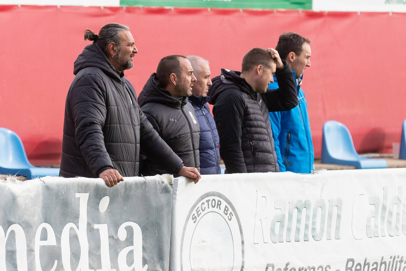 El derbi entre el Calahorra y el Náxara, en imágenes