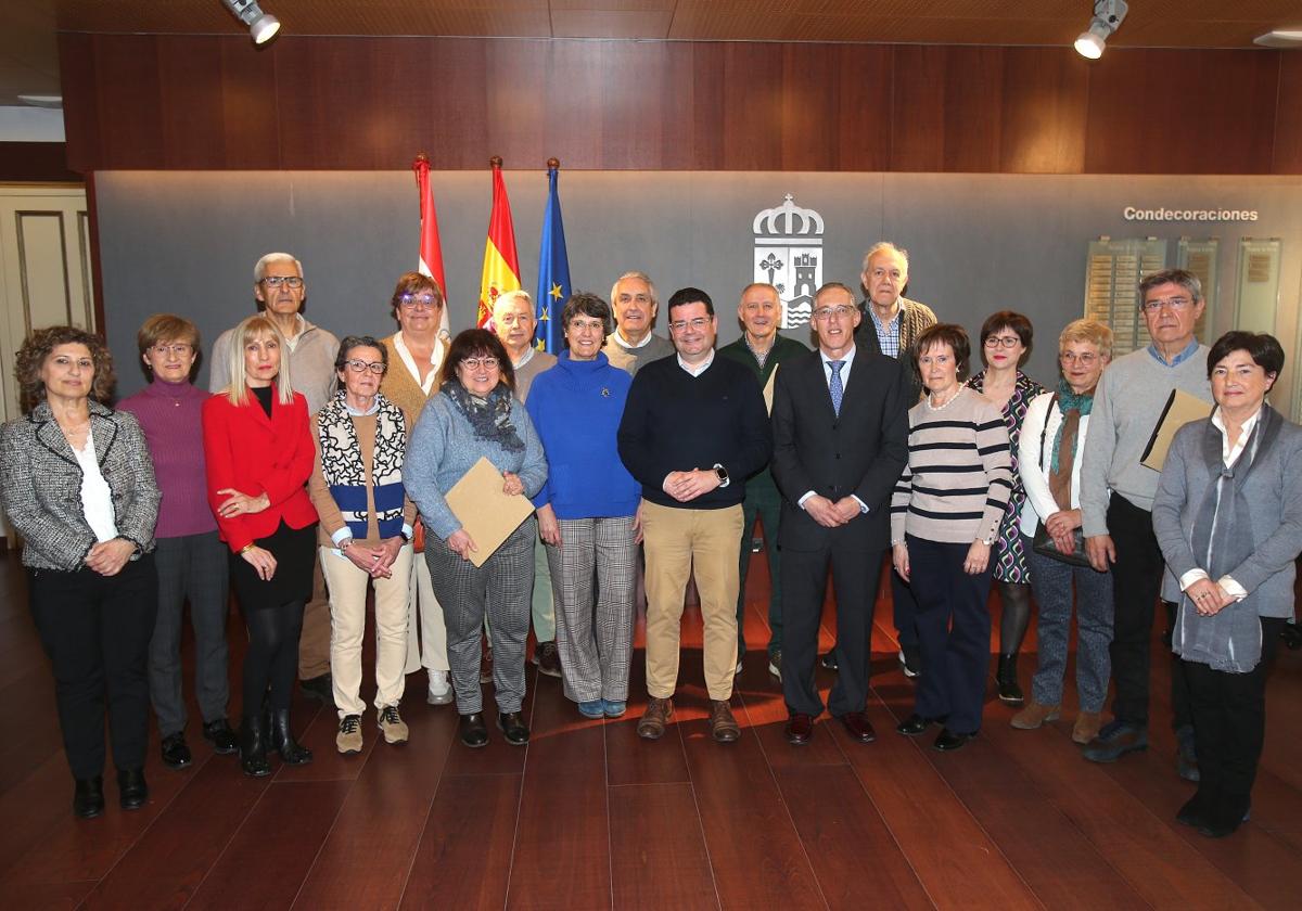 Homenaje a funcionarios de la Comunidad jubilados