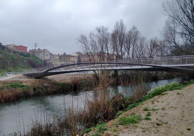 El Ebro a su paso por Haro, este miércoles por la mañana.