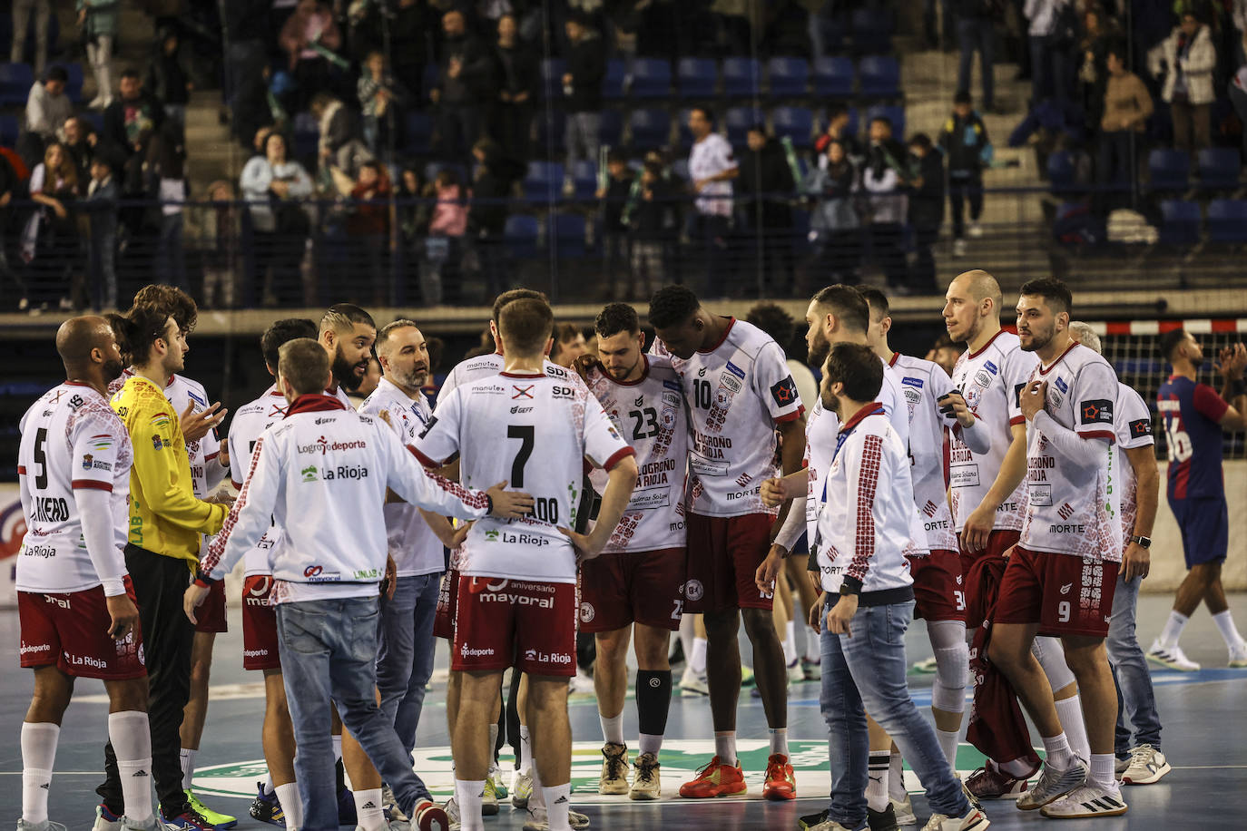 Las imágenes del Ciudad de Logroño-Barcelona