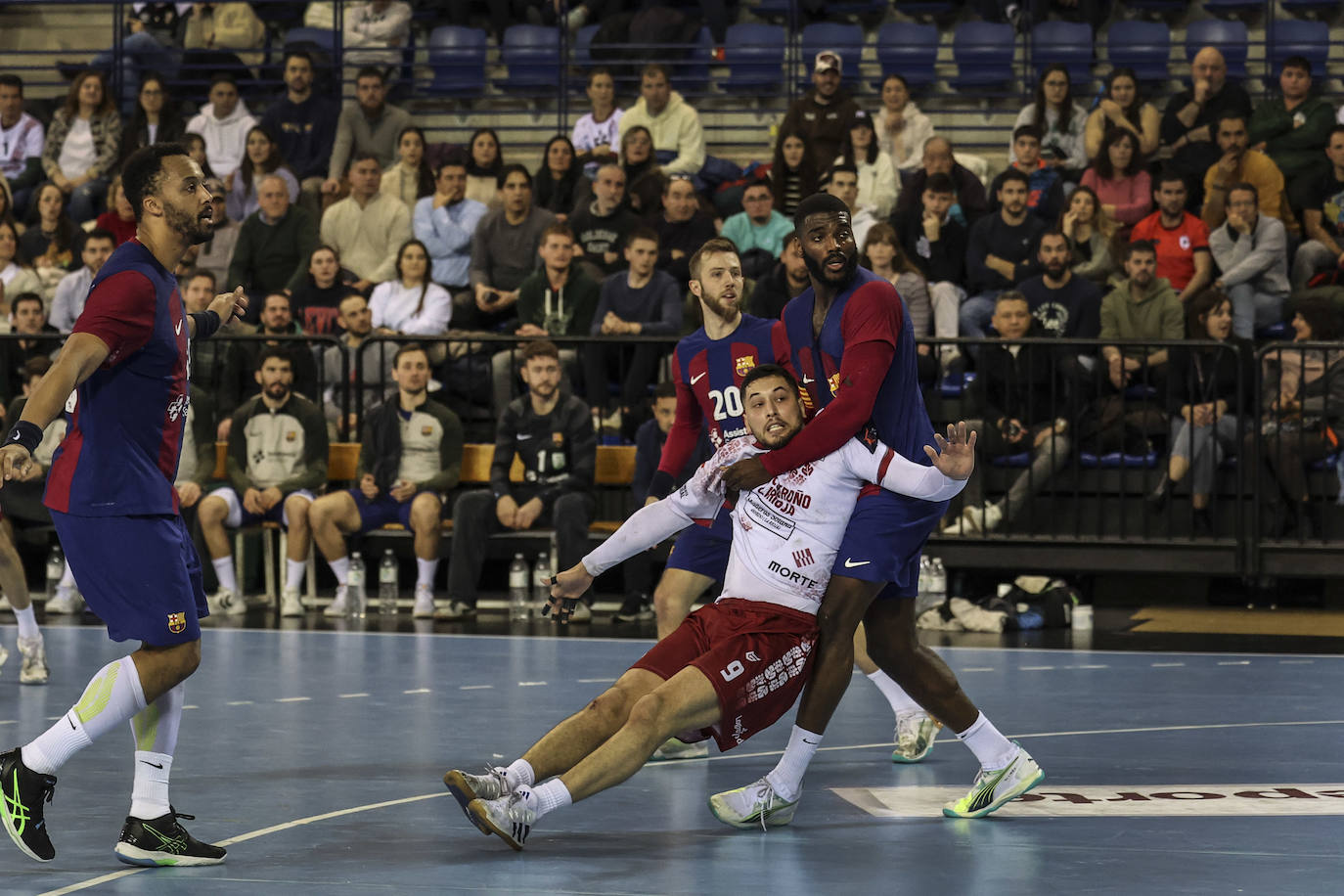 Las imágenes del Ciudad de Logroño-Barcelona