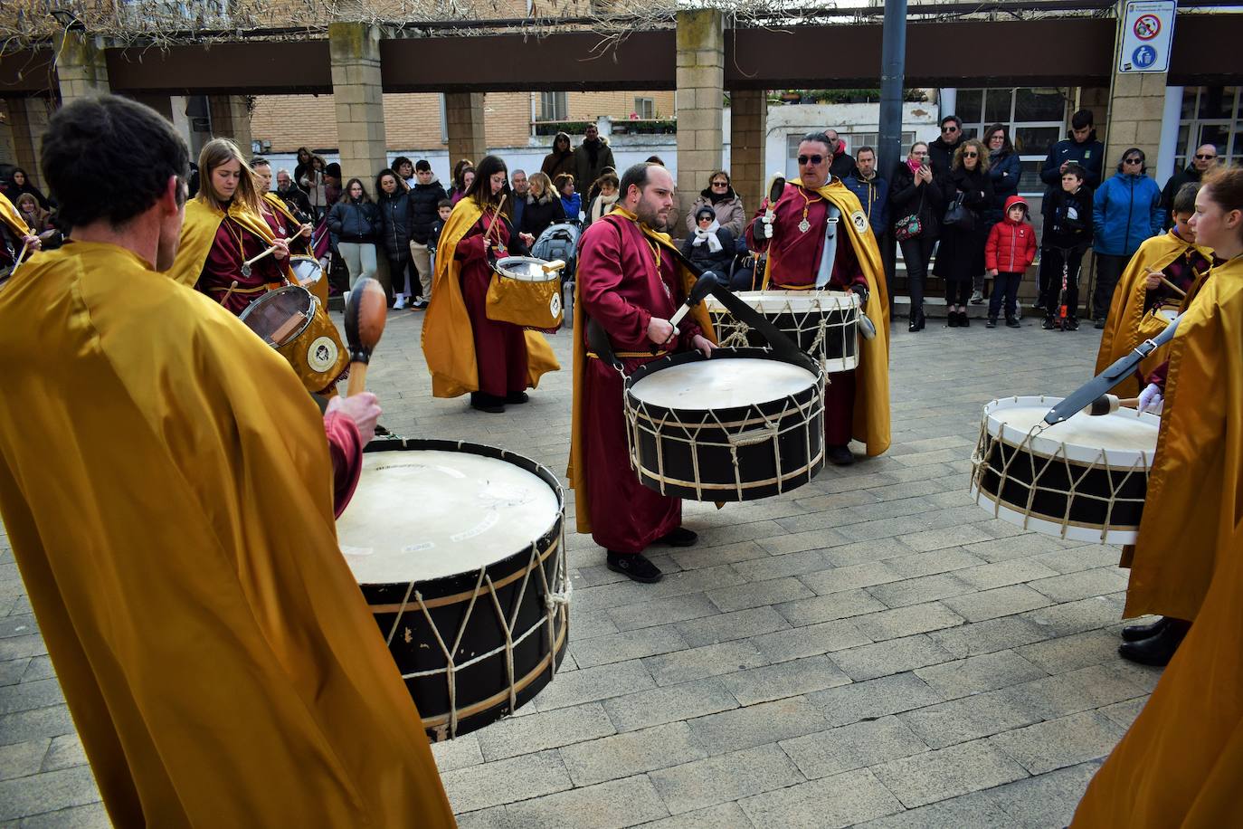 Homenaje a las bandas de las cofradías en Villamediana