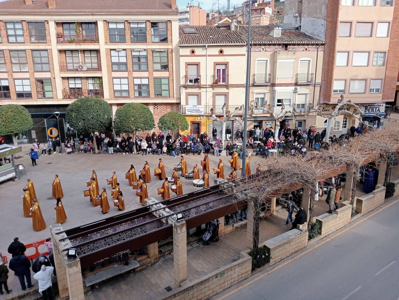 Homenaje a las bandas de las cofradías en Villamediana