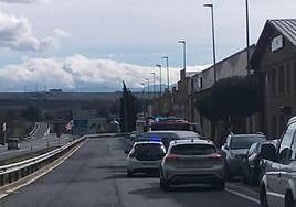 Guardia Civil y Bomberos, en el lugar del suceso, el pasado viernes día 1.