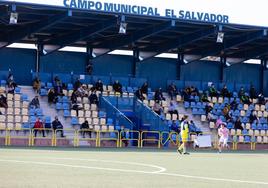 Campo de fútbol de El Salvador, en Yagüe.
