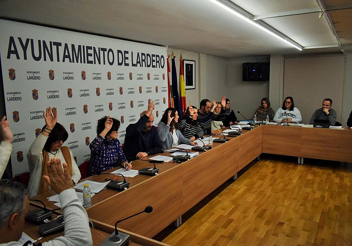 Votación del Pleno del pasado 31 de enero en el que el PP aprobó los presupuestos de forma privisional.