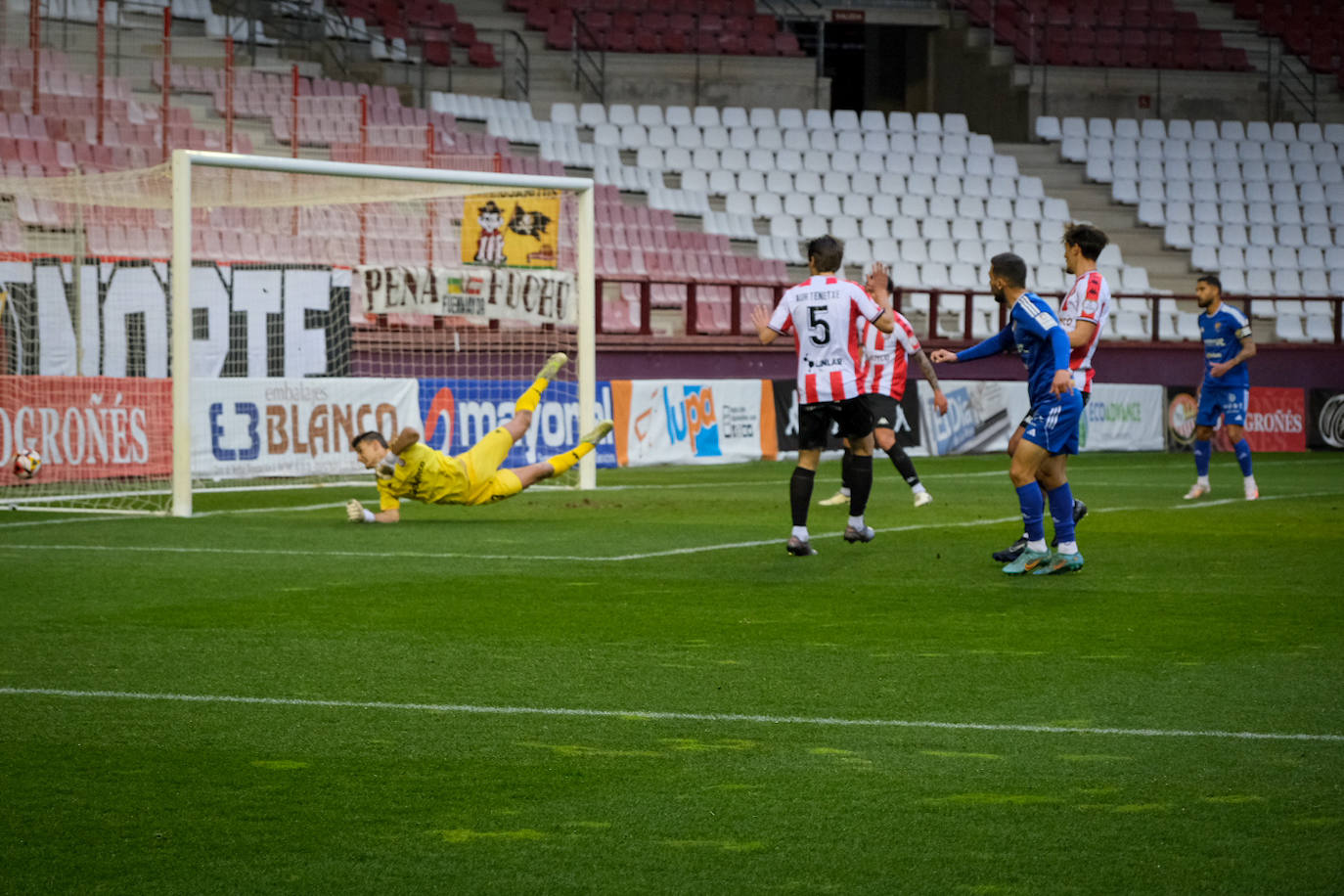 El Teruel supera a la SD Logroñés