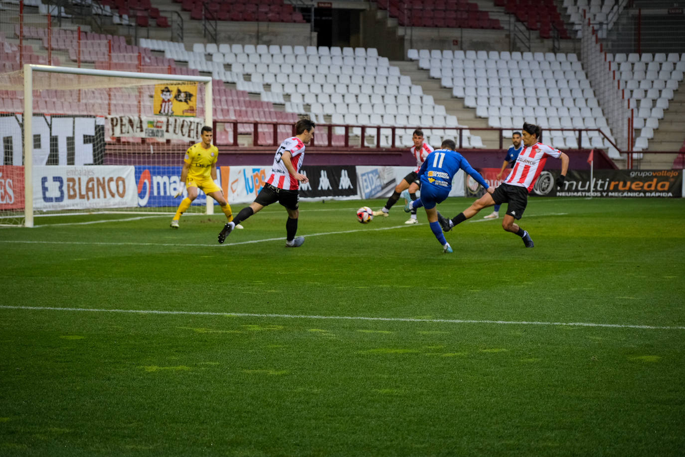 El Teruel supera a la SD Logroñés