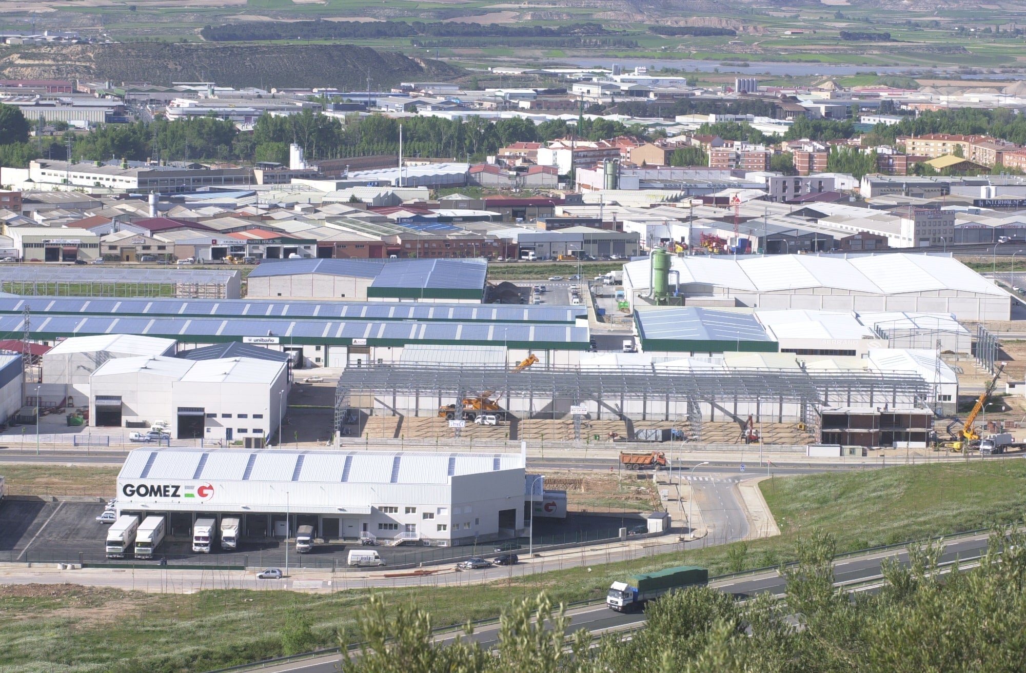 Vista del polígono industrial de La Portalada, en Logroño.