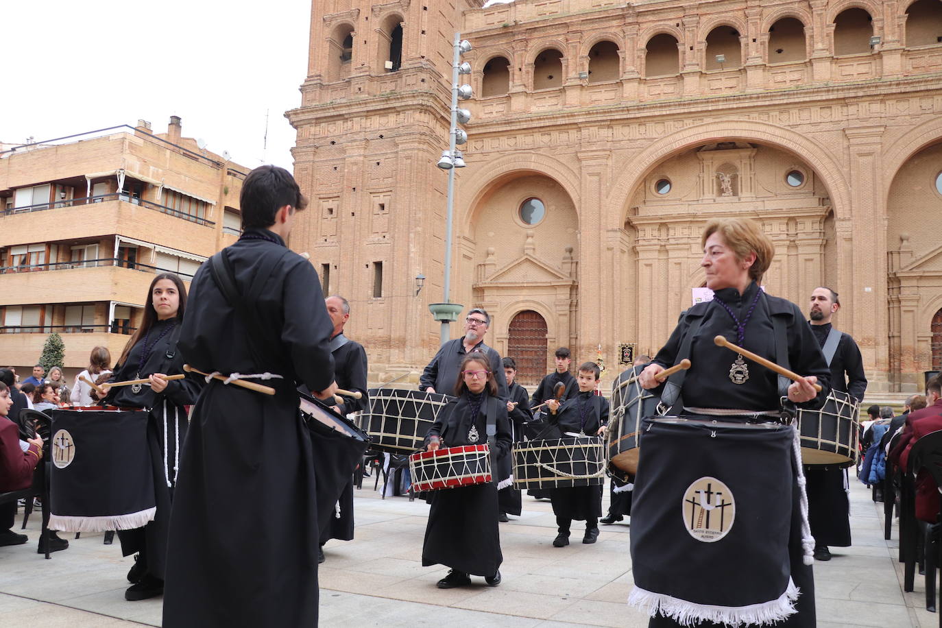 XI Exaltación Tambores y Bombos de Alfaro, en imágenes