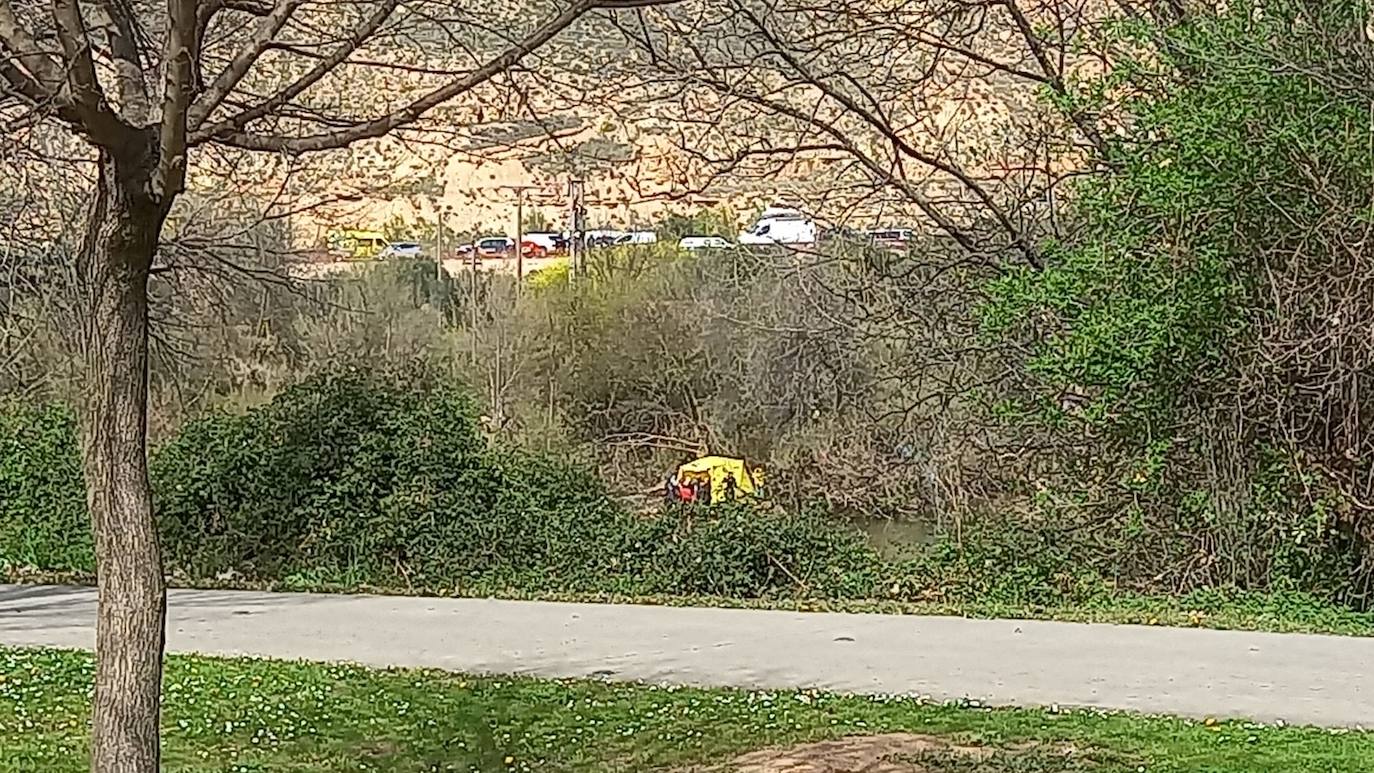 Hallan un cadáver en el río Ebro