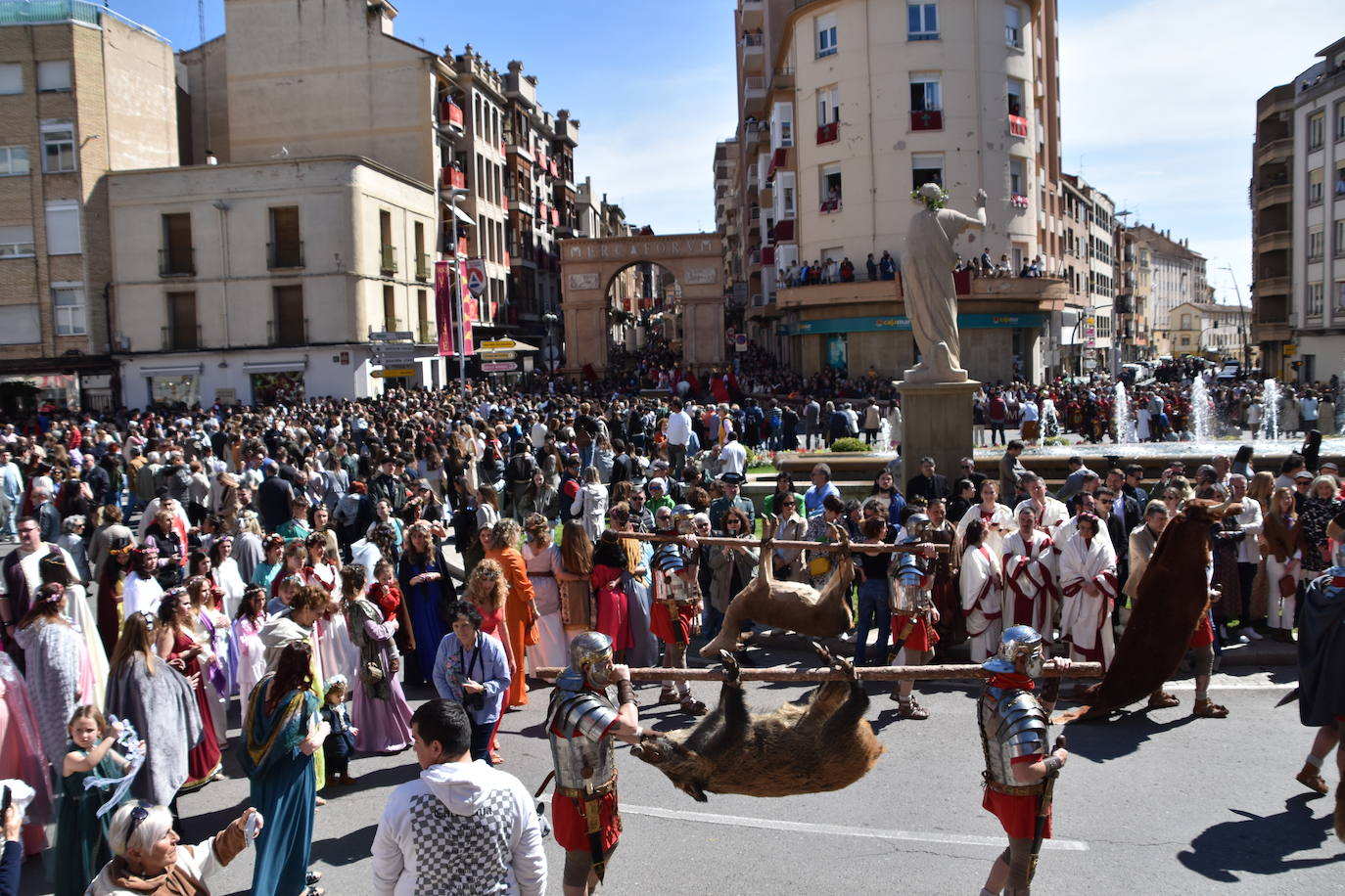 Las imágenes de la primera jornada del Mercafórum de Calahorra