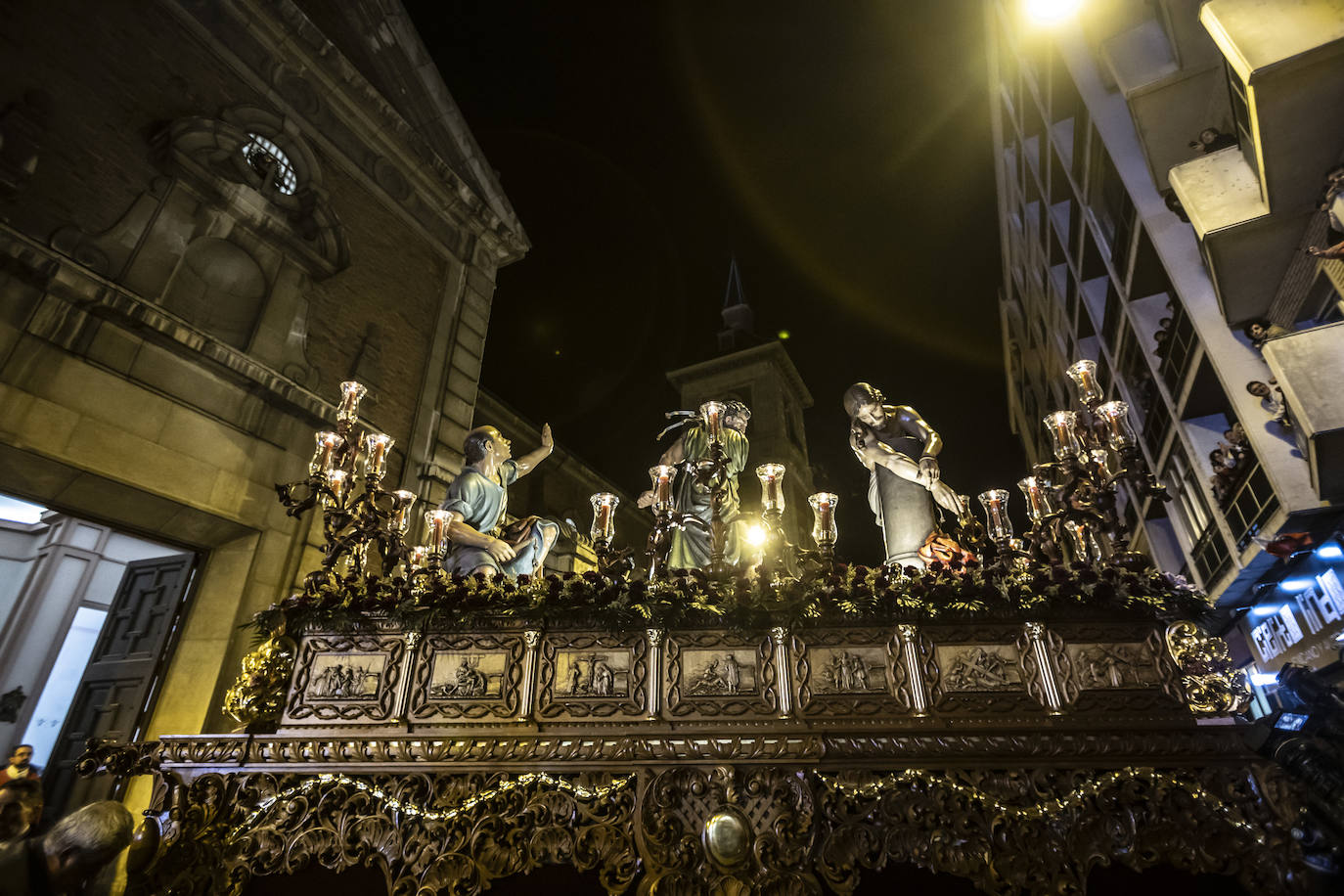 La procesión de La Flagelación, en imágenes