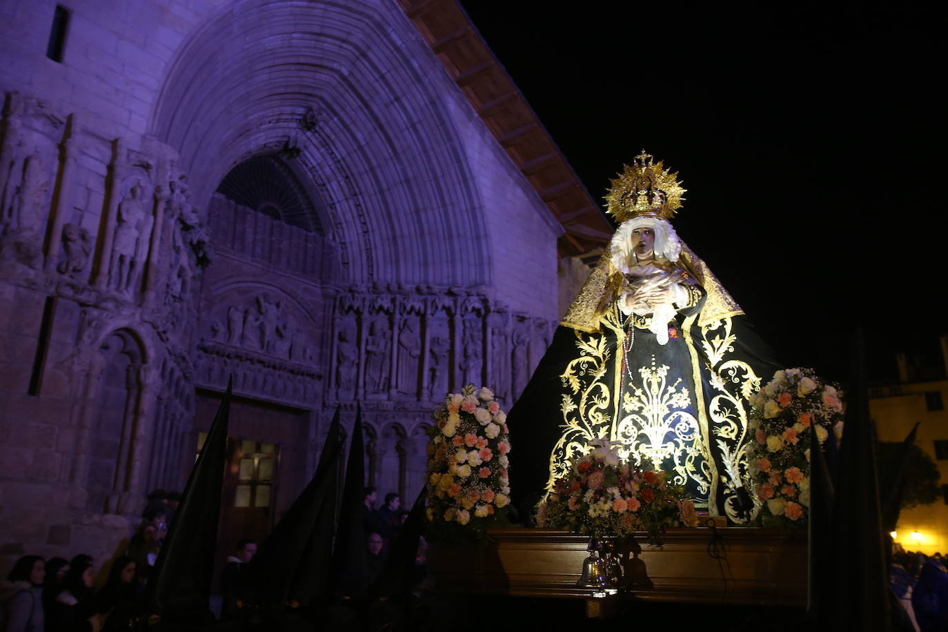 Las imágenes de la procesión del Santo Rosario del Dolor