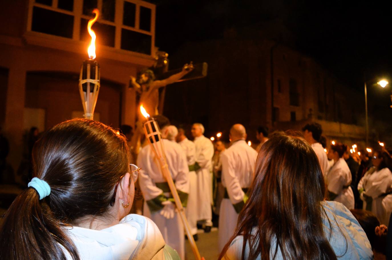 La procesión de antorchas, en imágenes