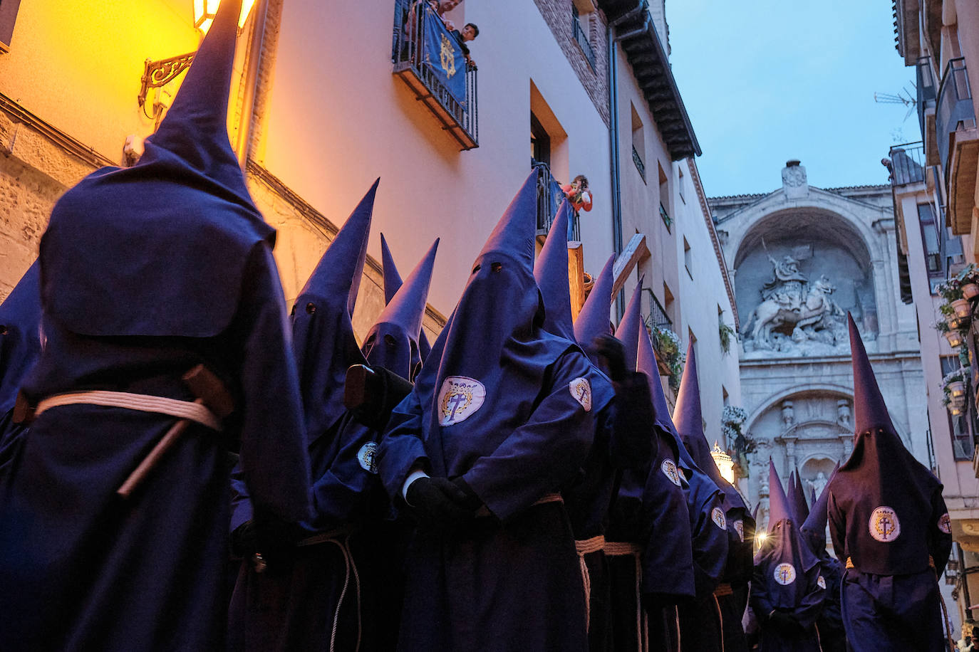 Jesús camino del Calvario, en imágenes