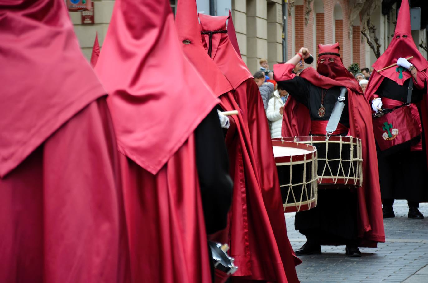 La procesión del Encuentro de Calahorra, en imágenes