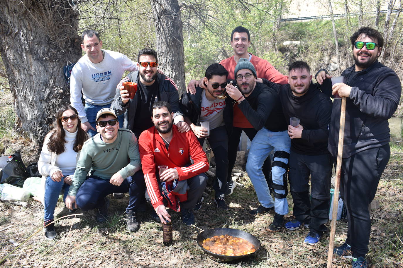Las imágenes de las cuadrillas en el prado de Clunia de Aguilar