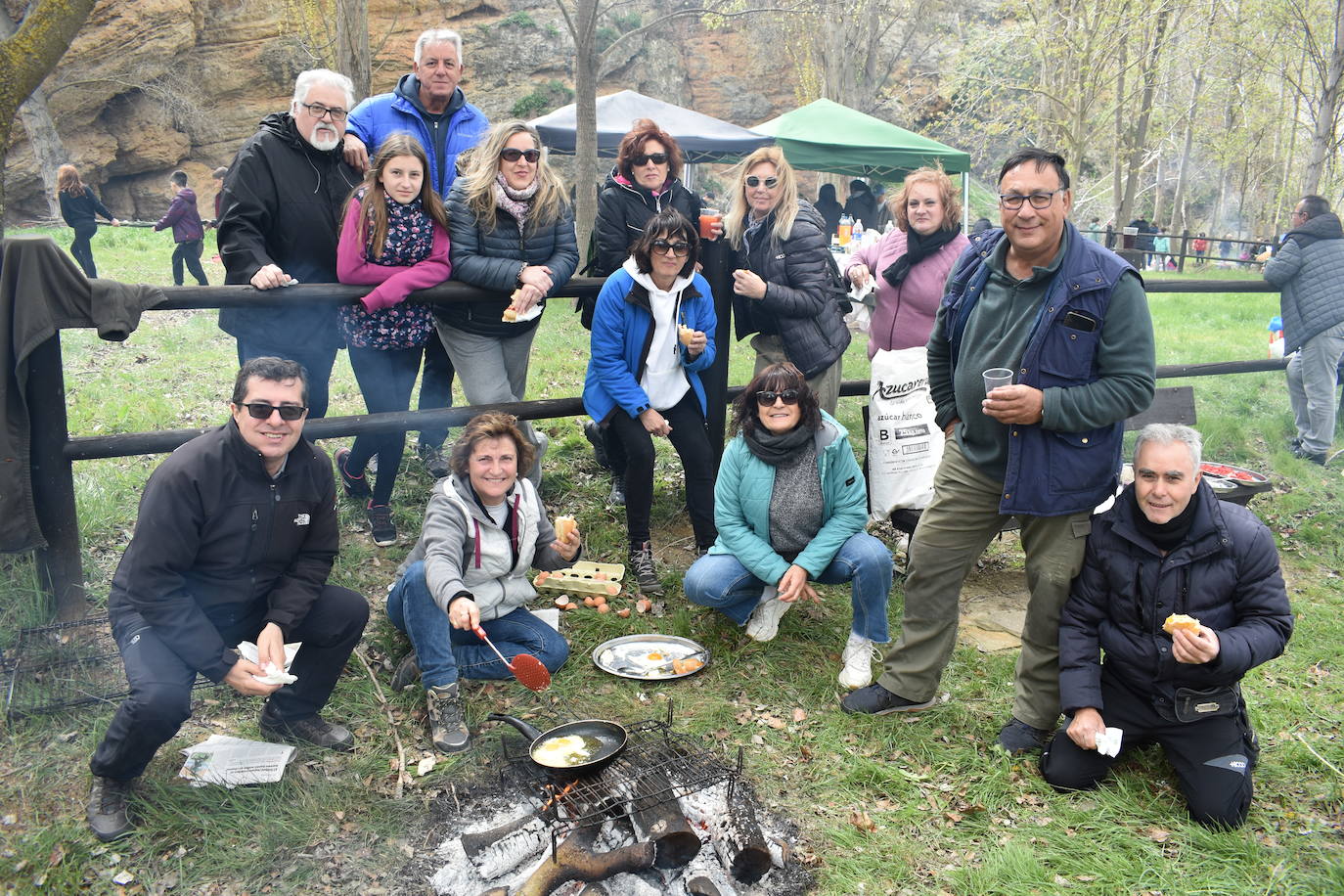 Las imágenes de las cuadrillas en el prado de Clunia de Aguilar