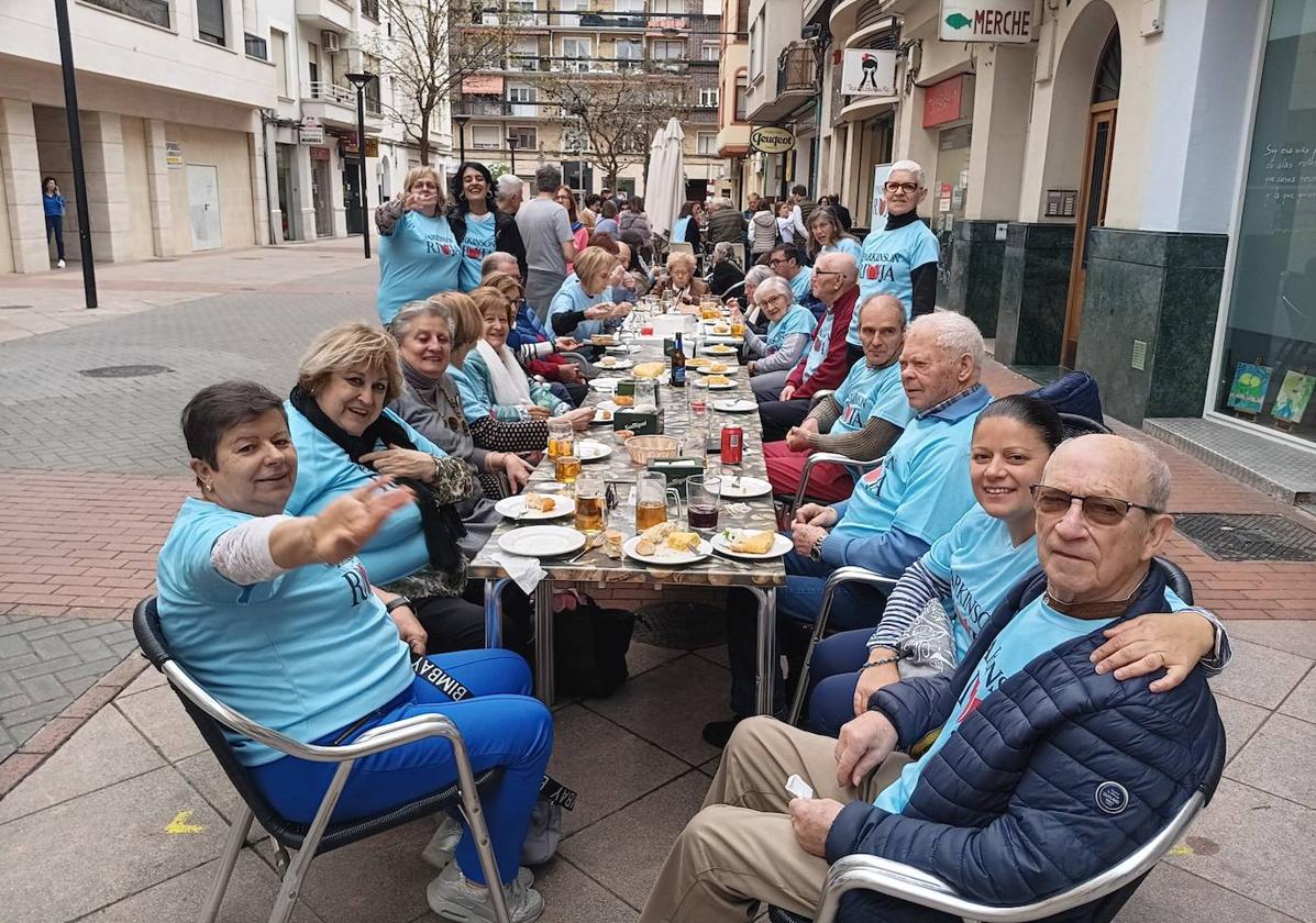 Participantes en el vermú del pasado sábado